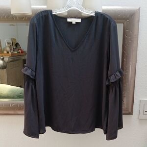 LOFT Gray Ruffled Long Sleeve Blouse-Flaw